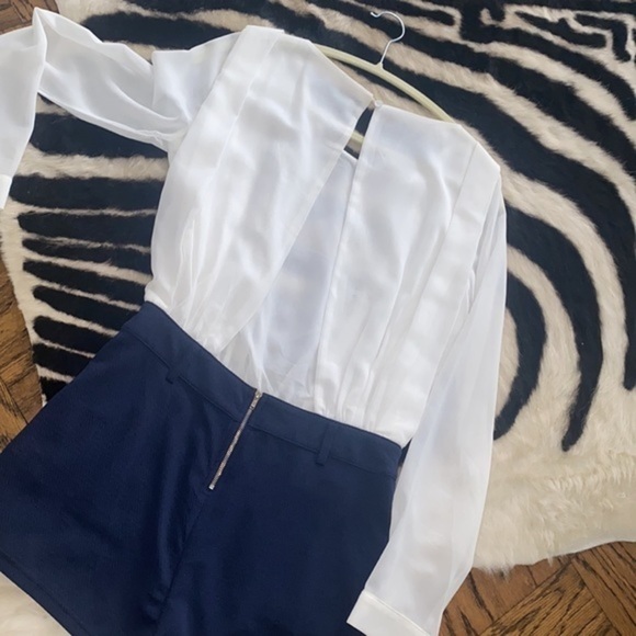 Romper navy blue short white top open back. New no tags ocean vibes romper - Picture 8 of 16